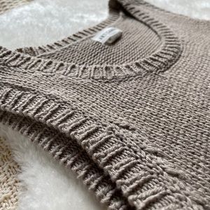 Taupe fringe 90s style sweater vest size XM